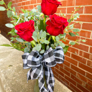 Simple and elegant, “Regal Rose” from Flowerland Florist in Sulphur Springs, TX features three beautiful roses in a classic vase. A thoughtful gift for teachers, nursing home residents, new babies, administrative staff, or anyone who deserves a little love. Local delivery available.