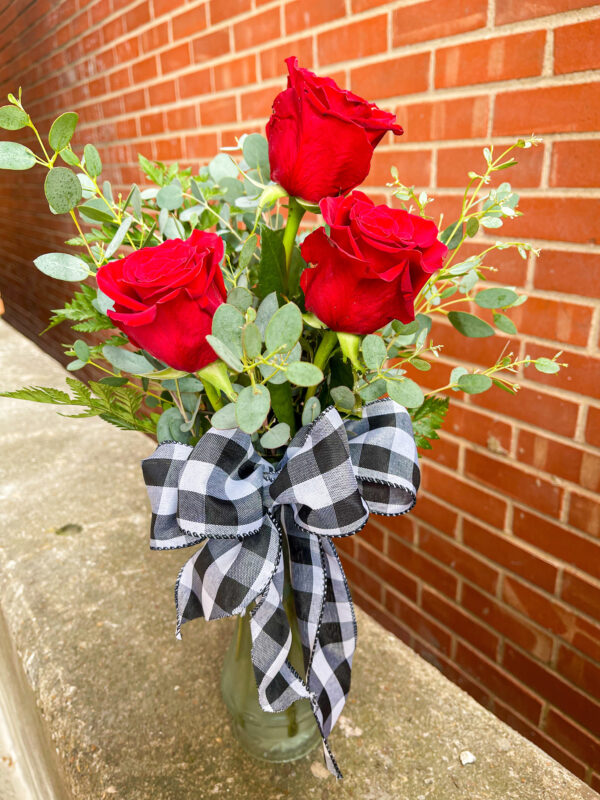 Simple and elegant, “Regal Rose” from Flowerland Florist in Sulphur Springs, TX features three beautiful roses in a classic vase. A thoughtful gift for teachers, nursing home residents, new babies, administrative staff, or anyone who deserves a little love. Local delivery available.