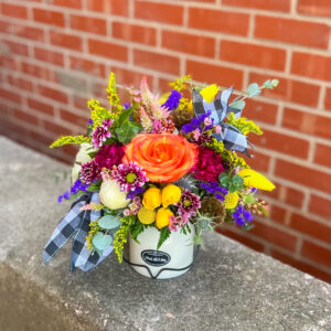 Our candle and floral combo features a beautifully designed fresh arrangement nestled on top of a premium candle—creating a unique and heartfelt gift for any occasion. Candle scents vary seasonally, making each one a little surprise! Perfect for birthdays, sympathy, thank-yous, or just because.